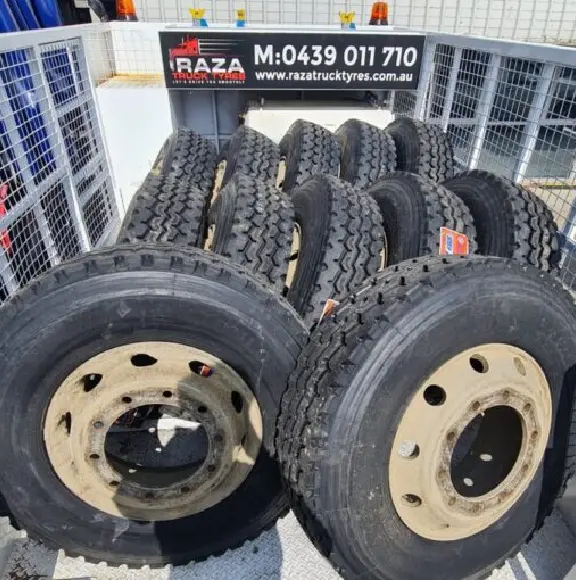 Truck Tyres (2) Truck Tyres